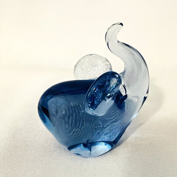 Blue Art Glass Elephant Vintage Hand Blown Raised Trunk Good Luck Figurine - Picture 5 of 8